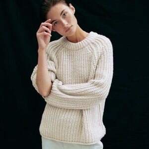 H&M Oversized Chunky Rib Knit Sweater - size small